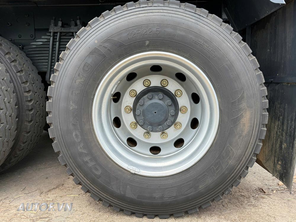 Xe ben ChengLong 4 chân H5 360HP Thùng 16 Khối [NEW]